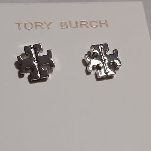 Toryburch Stud Earrings. NWT affordable luxury